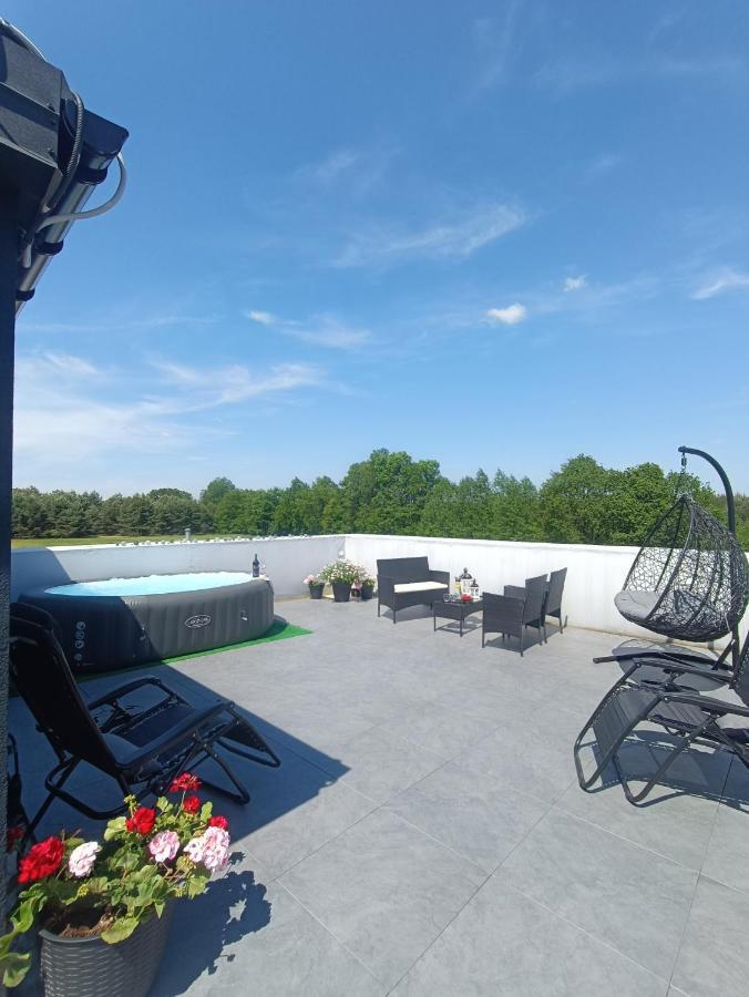 Modern Rancho - Apartamenty Nad Rzeka, Przy Stadninie Koni Kruszyna  Exterior foto