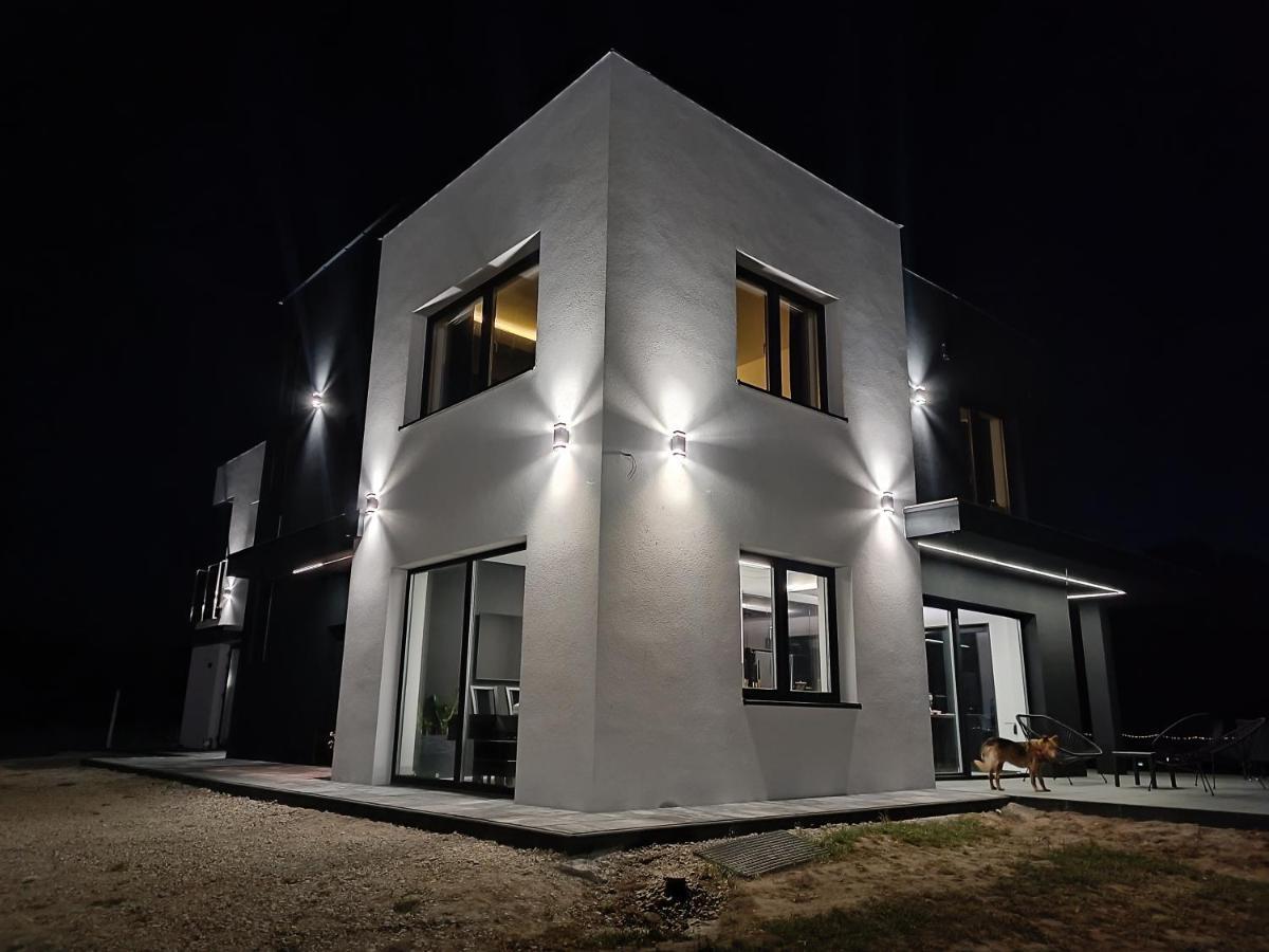 Modern Rancho - Apartamenty Nad Rzeka, Przy Stadninie Koni Kruszyna  Exterior foto